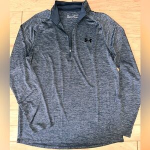 Under Armour men’s light weight 1/4 zip SZ L